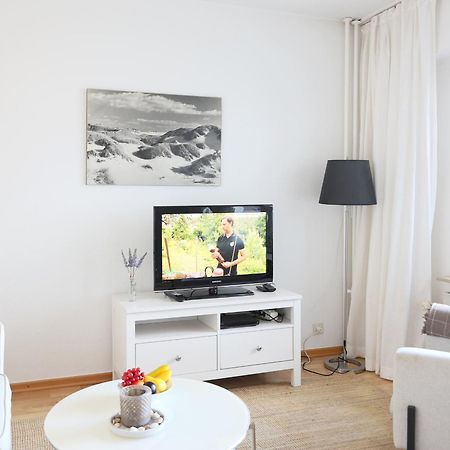Modernes 2-Zimmer-Appartement Mit Balkon. Westerland Bagian luar foto