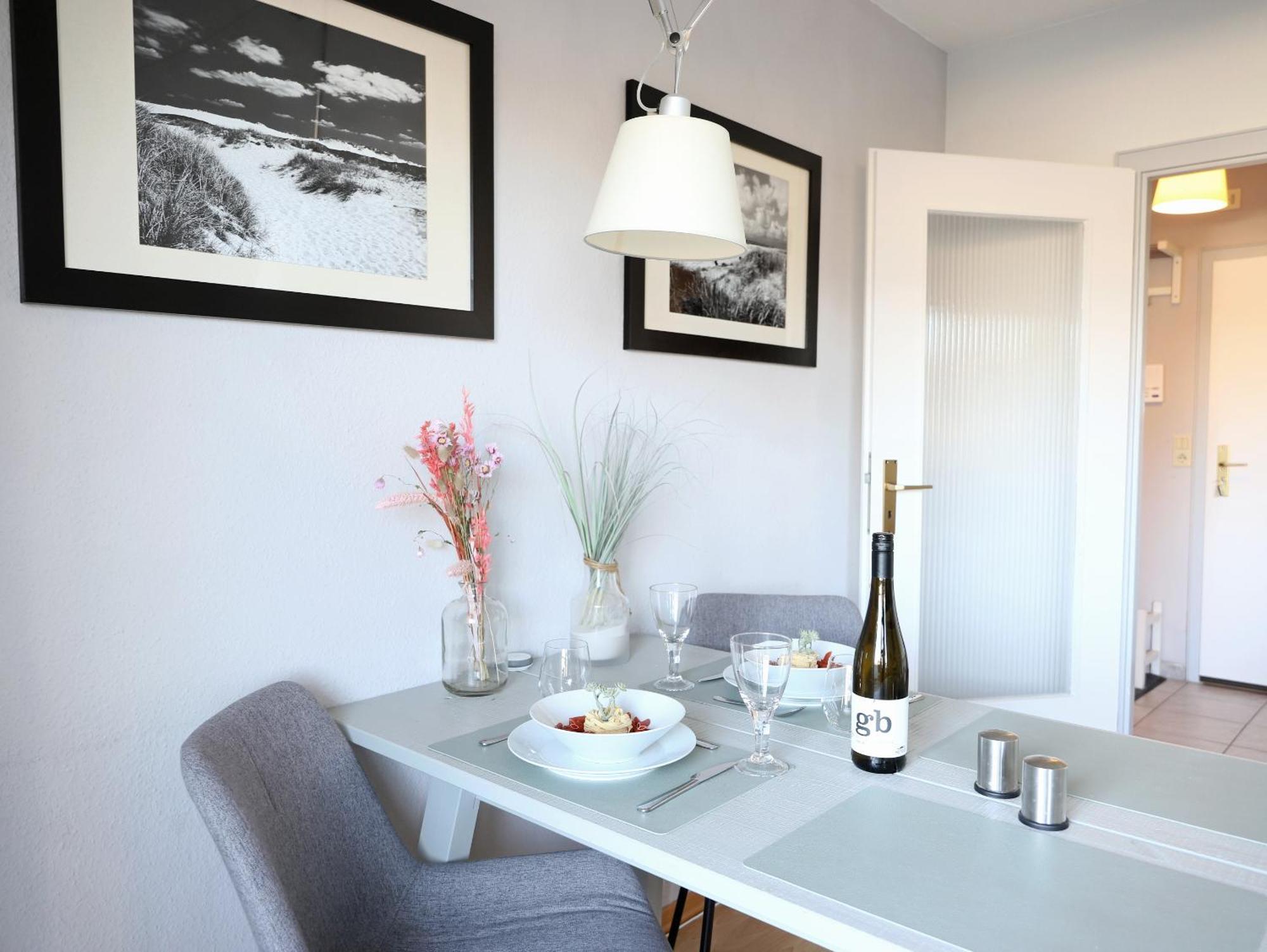 Modernes 2-Zimmer-Appartement Mit Balkon. Westerland Bagian luar foto